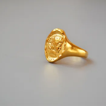

LO-26 Hip Hop Ring for Women and Men Punk Ring Hot Selling Crown Jewelry Ring