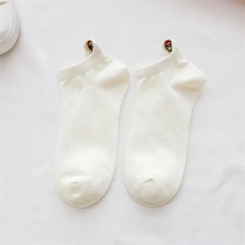 Fashion man socks cotton high quality summer korean style cartoon ankle socks men's colorful funny embroidered socks