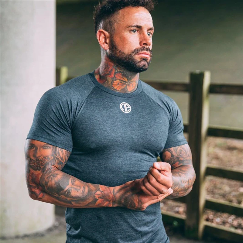 

Casual Solid Workout Tee Top New Men Cotton Breathable Sports Short Sleeve T-shirt Spring Fashion Brand O-Neck Slim Fit Tshirt