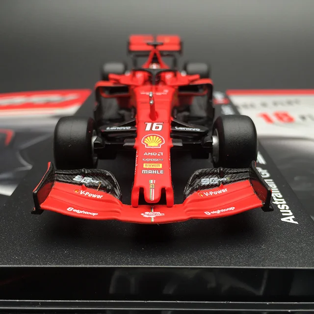 Bburago 1:43 F1 Ferrari 2019 SF90 Formula car Acrylic dust cover  simulation decoration collection gift toy die-casting model 2