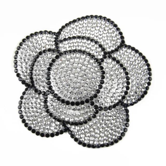 Hot Sale 1 Pcs Full Crystal Fabric Croc Shoe Charms Bling Embroidery Pink Shoes Decorations Grey Bear Clog Shoes Accessories b6002