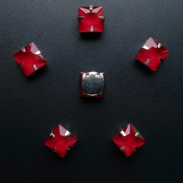 A18 Red Милый Серебряный металлический коготь 50 шт/п желе конфеты и AB цвета стекло кристалл 8 мм квадратной формы пришить стразы свадебное платье diy отделка - Цвет: A18 Red