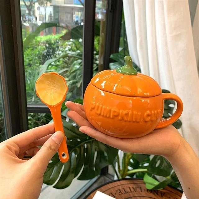 Tazza di zucca con coperchio e cucchiaio tazze di caffè fatte a mano tè a  forma