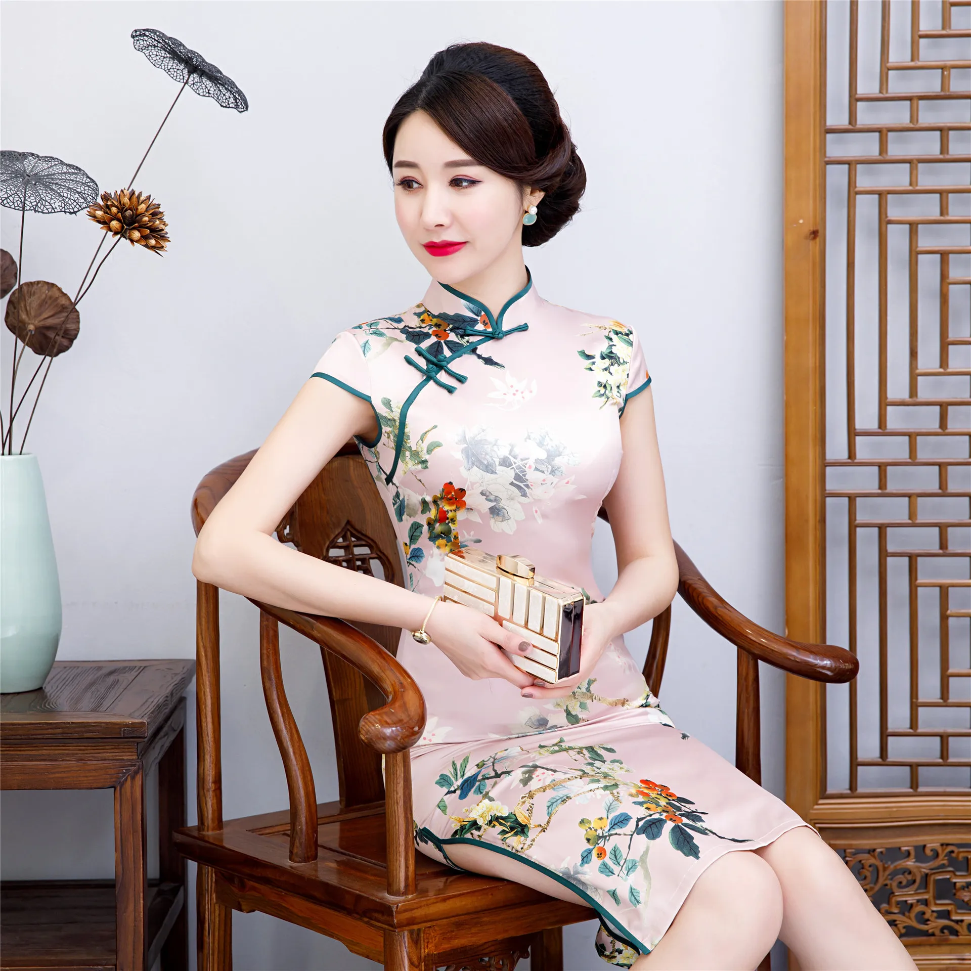 Open Rain New Style Red Spring Stand Collar Short Sleeve Medium-length Cheongsam Improved Plum Mom Cheongsam Dress