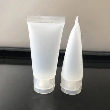 

1Pcs Portable Traveler Refillable Container Empty Lotion Points Shampoo Container Press Bottles Cosmetic Refillable Bottle