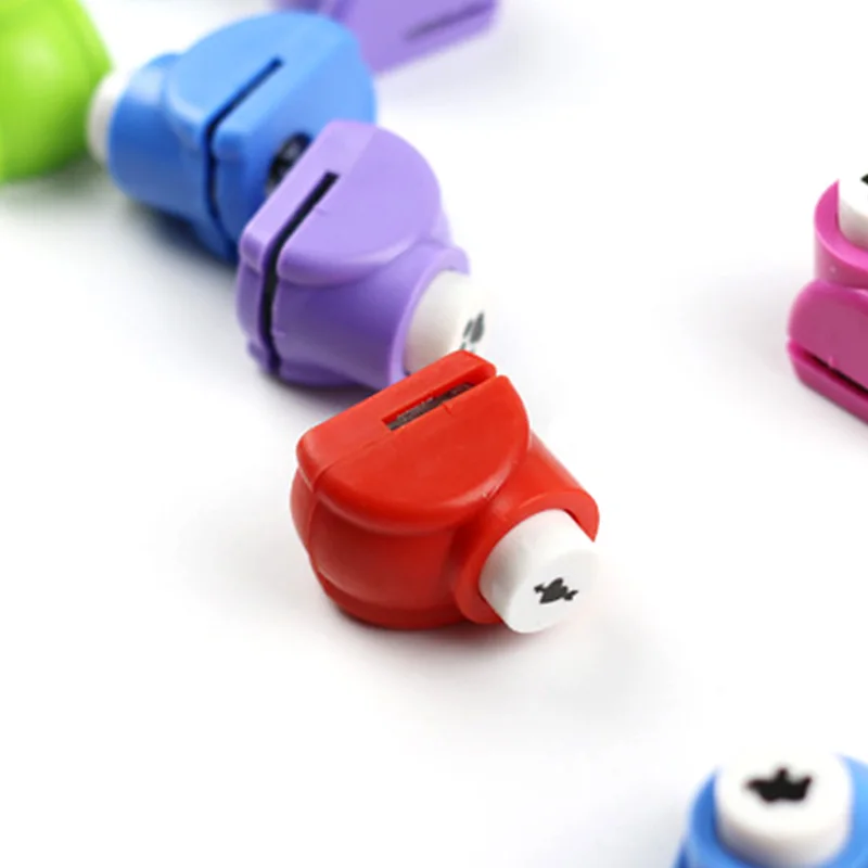1Pcs Mini Scrapbook Punches Kid Child Paper Card Shaper Punch Printing Paper Handmade Cutter DIY Craft Tags Punch Hole Puncher scrapbook punches