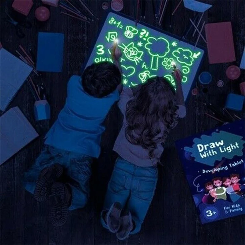 2020 DIY Educaitonal LED Magic Luminous Graffiti Draw Doodle Drawing Tablet Board Light In Dark Children Magic Paint Toy Big afbeelding