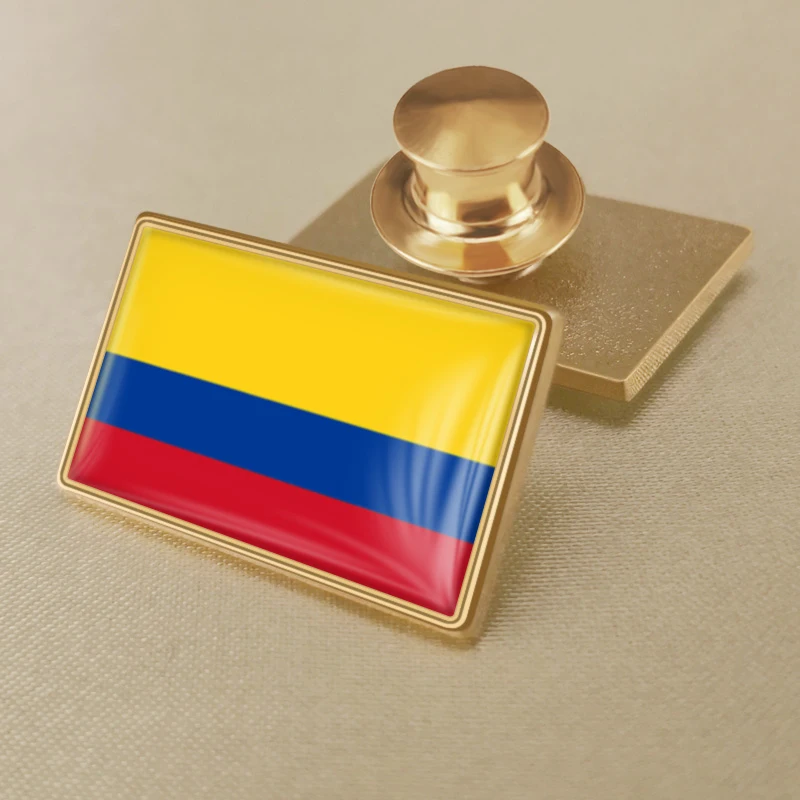 Neuf COLOMBIA pays drapeau METAL lapel pin badge..