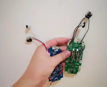 

Charging socket and switch accessories installed for Dyson v6 V8 pcb vacuum cleaner li-ion Battery PCB