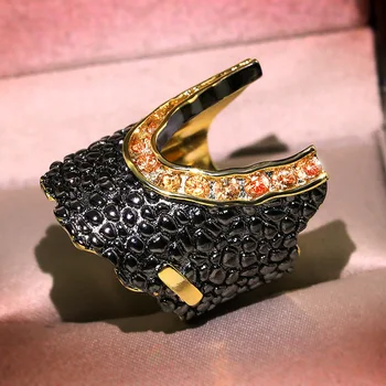 

Exaggerated Personality Two Tone Gold Creative Hollow Geometric Ring Shine Champagne Zircon Modern Finger Ring Chic Jewelry