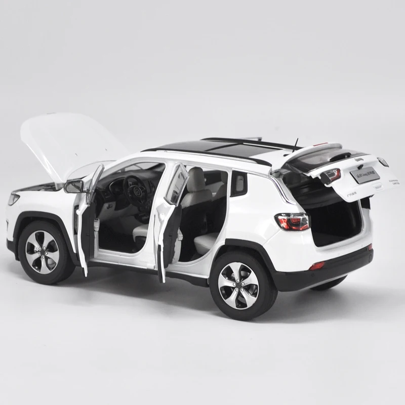 Авторизованный подлинный 1:18 джип компас литая модель классические модели игрушек для подарка на Рождество/День рождения, коллекция