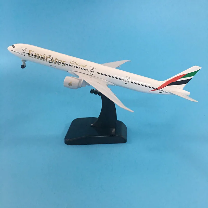 JASON TUTU Plane Model Airplane Model Aircraft Model Diecast Metal 1:300 Emirates 20cm Airplanes Turkey Boeing 777 Airbus A350
