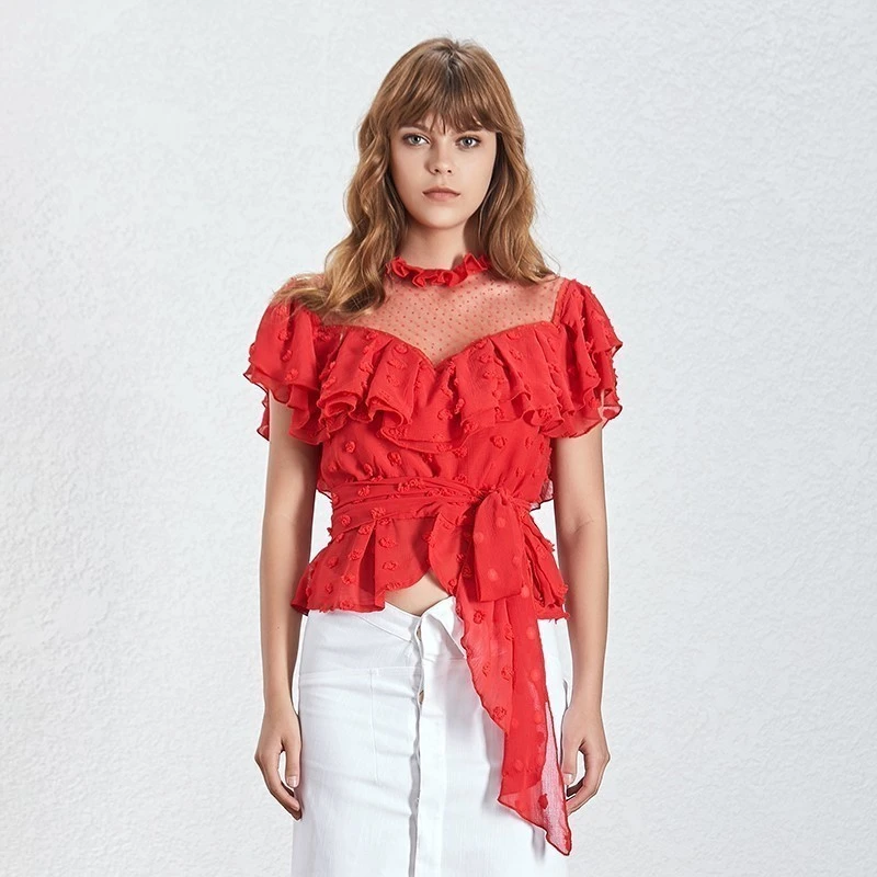 Женская блузка в горошек TWOTWINSTYLE летняя шифоновая с оборками на воротнике