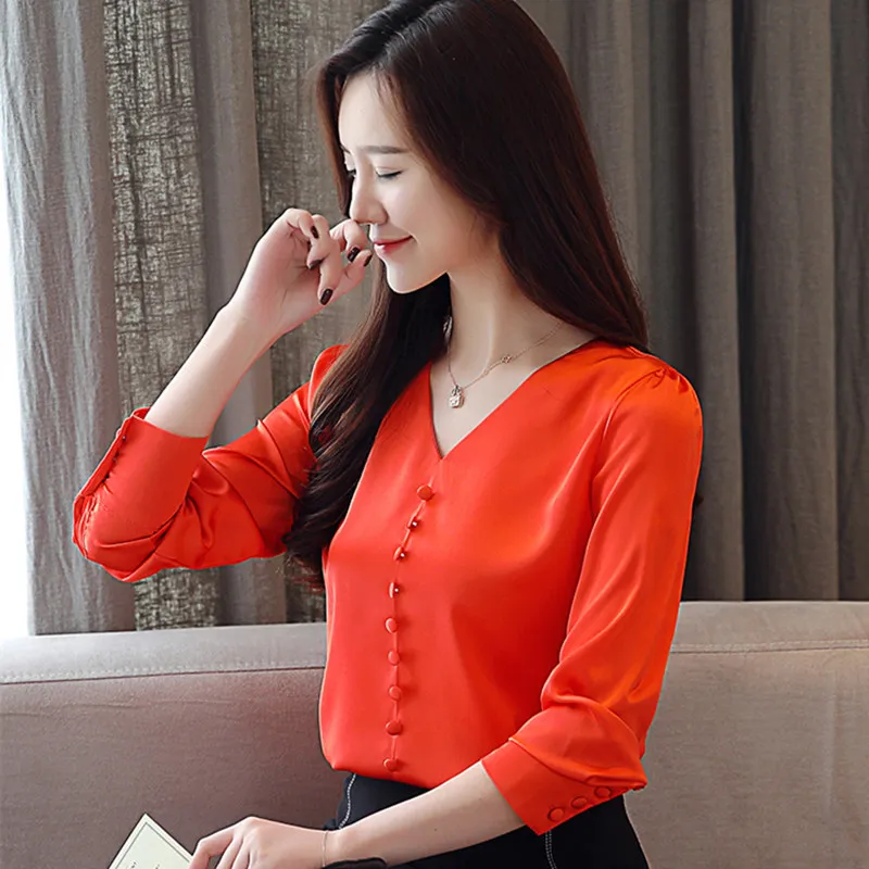 

Korean Women Blouses Women Long Sleeve Shirts Woman Chiffon Shirt Tops Plus Size Woman V Neck Blouse Blusas Solid Button Full