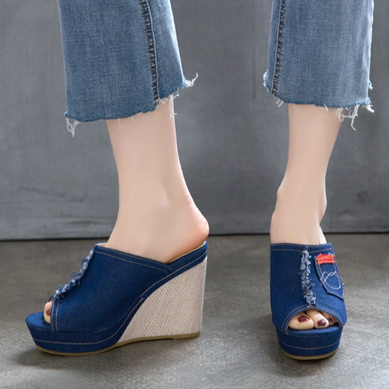Thick Bottom Women Slippers Platform 