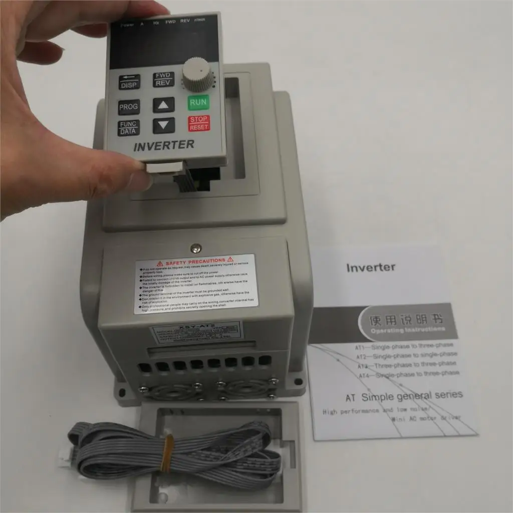 220 v dentro e monofásico para fora