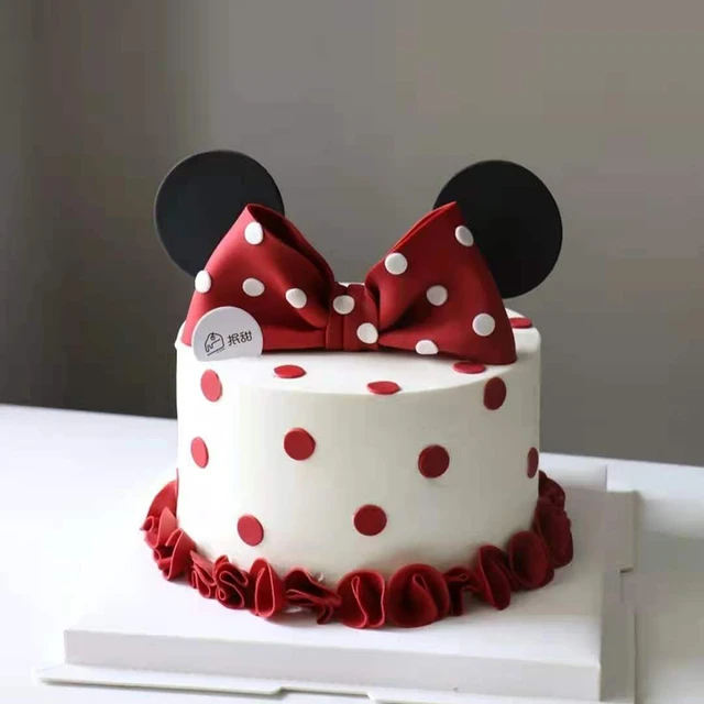 Gâteau décoré tête de Minnie