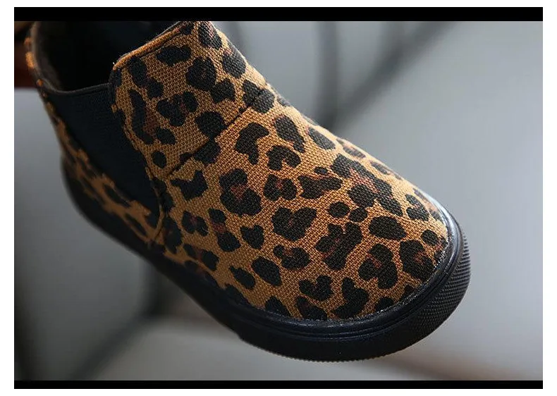 Детские Модные леопардовые ботинки; обувь для девочек; сезон осень-зима; детские Нескользящие ботильоны без застежки размеры 21-30