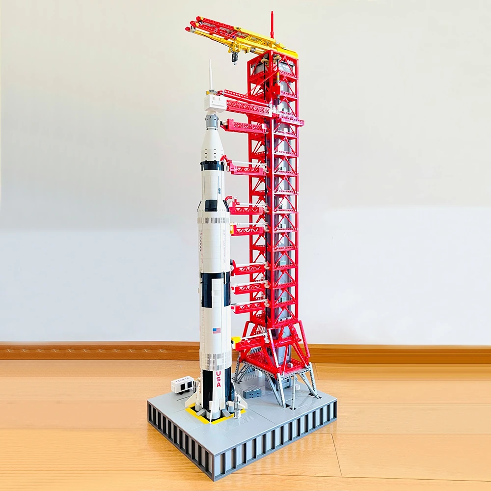 US $197.08 Creator Expert Hightech Apollo Saturn V Launch Umbilical Tower Space Rocket 3586 Pcs Moc Moduler Building Blocks Bricks Model