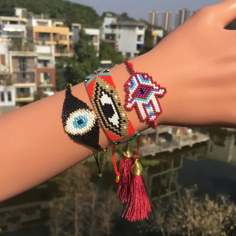 

1 Set Vintage Ethnic Style Bracelet Set Handmade Religious Totem Evil Eyes Women Girls Bracelets Millet Beads Beaded Jewelry