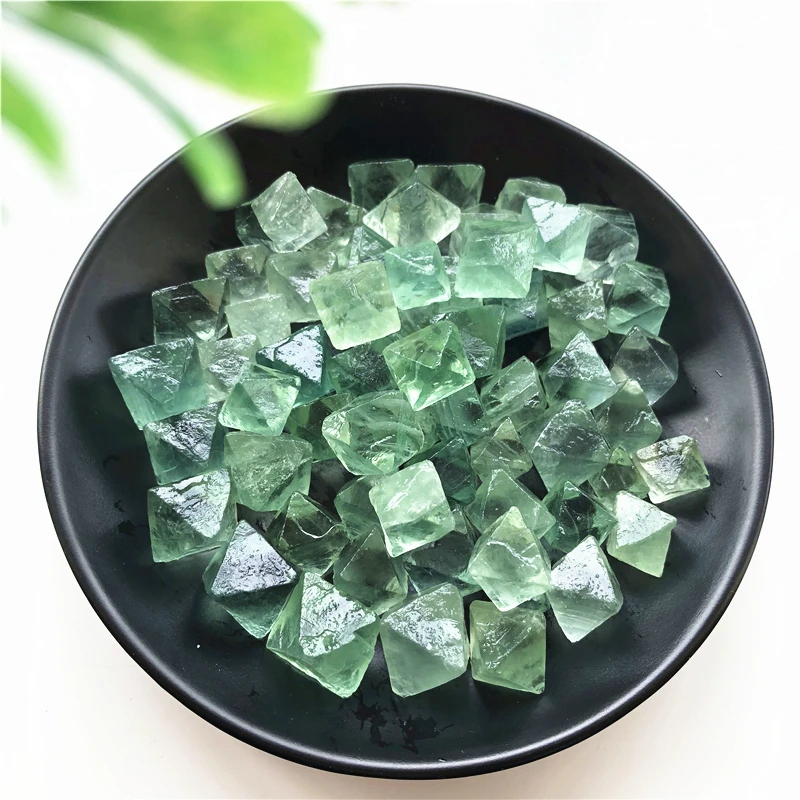 10 20 мм натуральный кристалл образец зеленый флюорит Octahedron лечебные кристаллы
