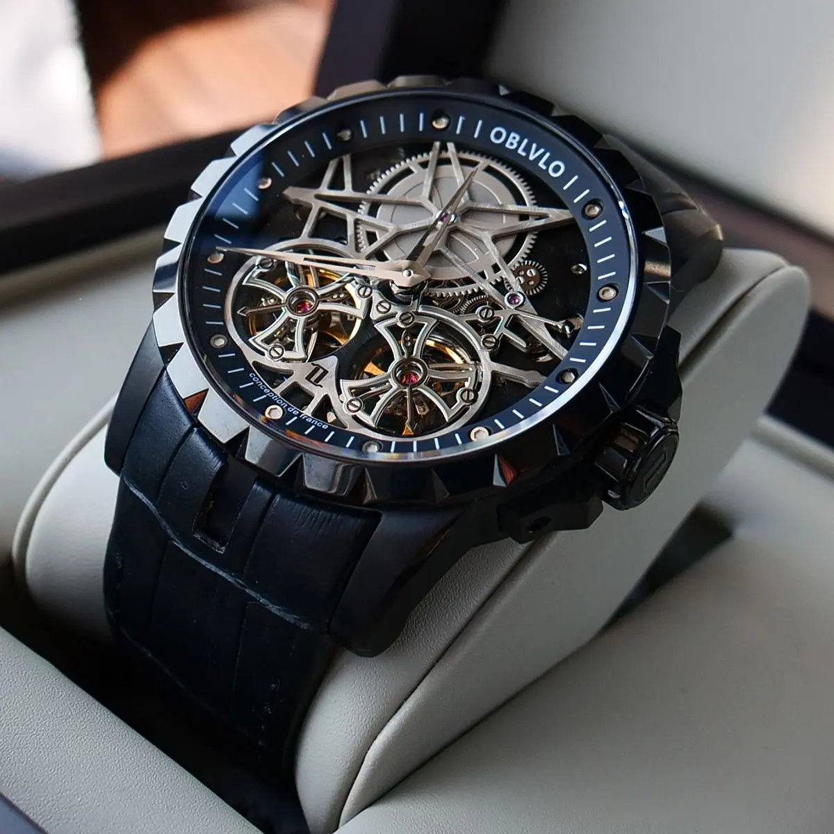 OBLVLO все черное армия армейские прозрачные часы для Для мужчин Tourbillon механические