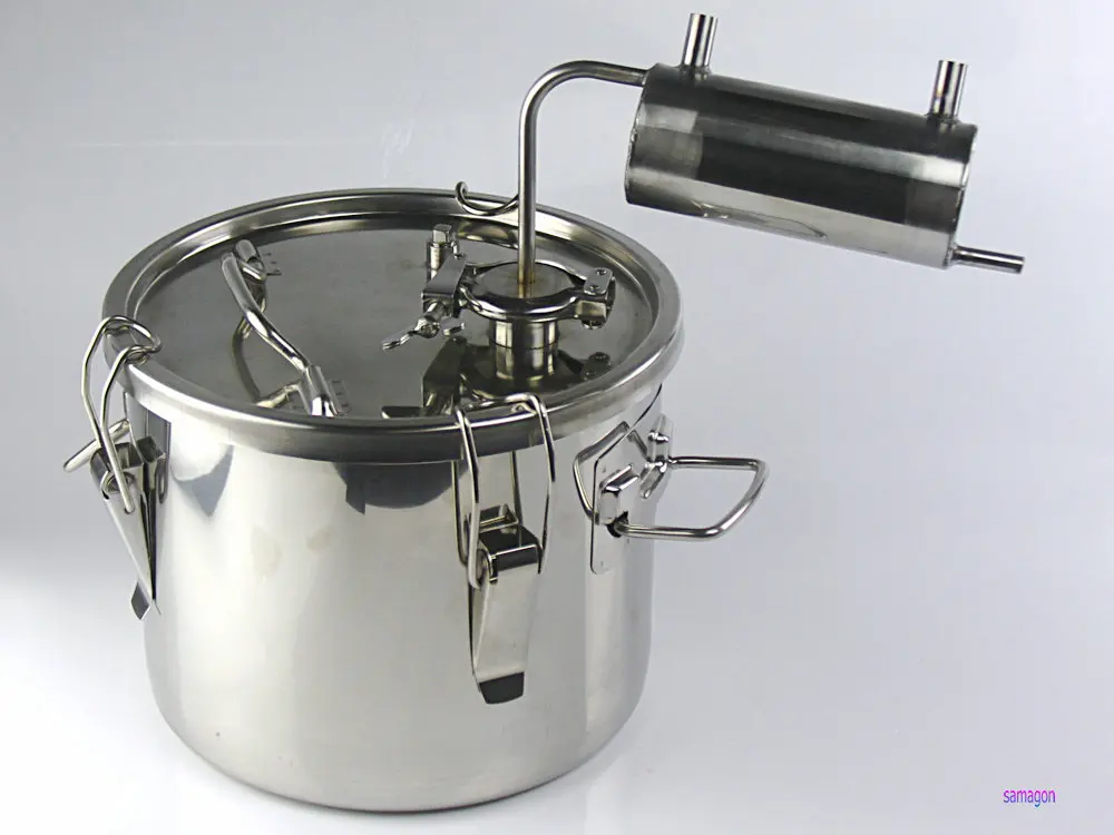 кружка дубовая от бондаря купить. 5 литров самогона очищенного цена. самогон из дубовой бочки. китайский самогонный аппарат df-003. бутыль стеклянная 20 литров кег.