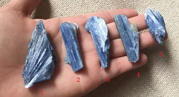 

Natural kyanite raw stone