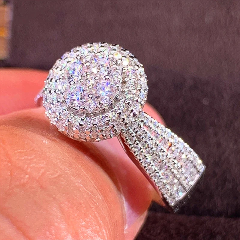 Huitan Temperament Sweet Wedding Accessories Women's Ring Full Paved Shiny CZ Stone Bow Shaped New Designed Lady Fashion Jewelry