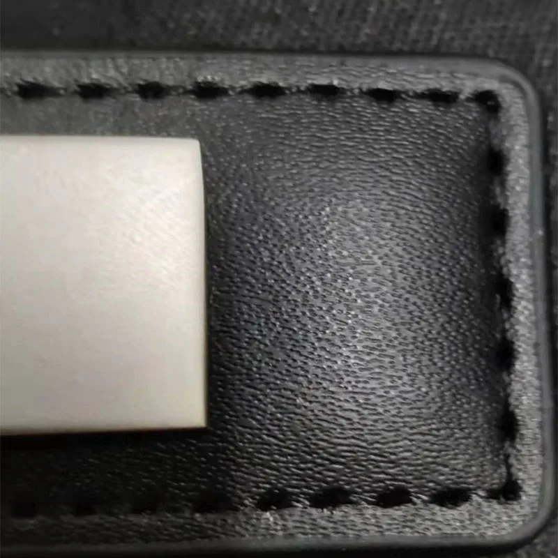 Leather Metal Car Key Chain BMW 1 series E81 E82 E84 E87 E88 F20 F21 118i 120d Accessories