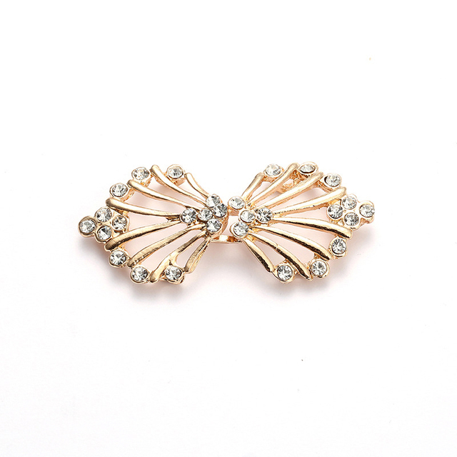 Cardigan Collar Clips Holder Fashion Women Decor Shiny Crystal Cape Cloak Clasps Fasteners Buckle Fashion Brooch Clip