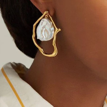 

Irregular Big Hoop Earrings Retro Gold Color Baroque Pearl Circle Earrings for Women Punk Hiphop Exaggerated Chunky Ear Jewelry