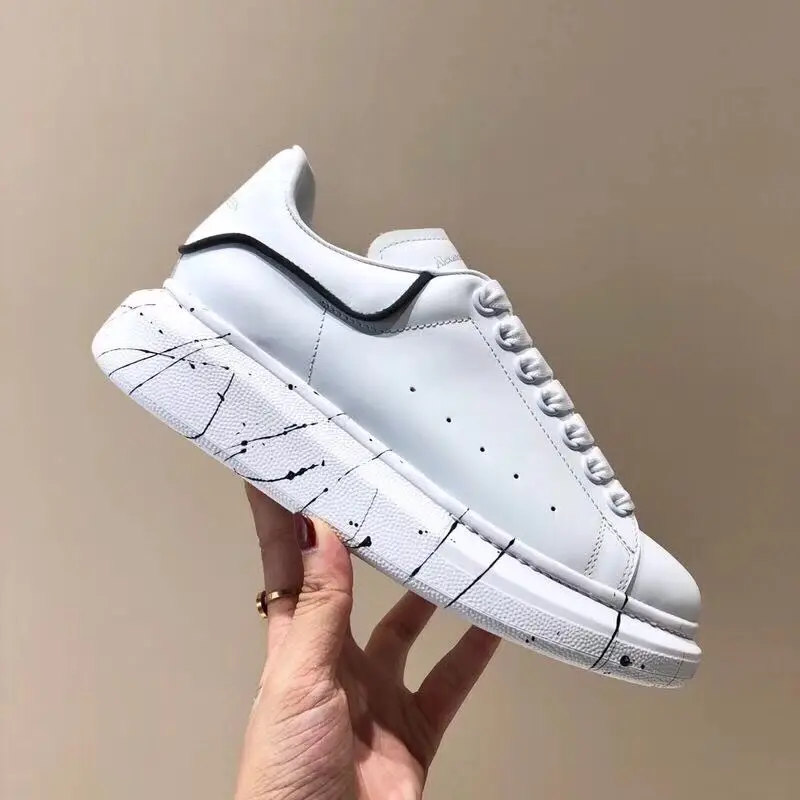 

2019 New Star Network Red with the same high version of Da Xiaobai Shoes Women Top leather thick shoes