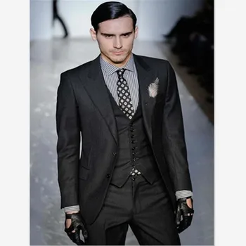 

Terno Masculino Mens Suits (Jacket+Pants+vest) Groom Tuxedo Charcoal Grey Groomsmen Peak Lapel WeddingDinner Best Man Bridegroom
