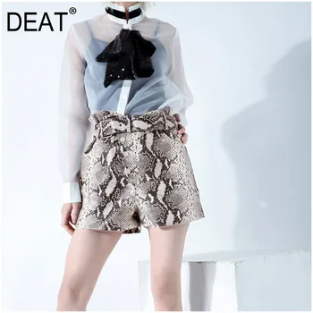 

DEAT Leisure Mid Waist Straight With Drawstring Snakeskin Pattern Women Loose Shorts 2020 Autumn Winter New Underdress TD544