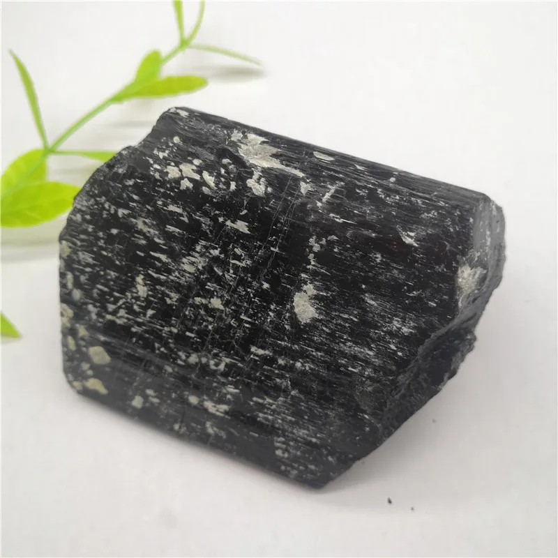 299gNatural черный турмалин Ретро необработанные камни камень кулон кристалл ручной