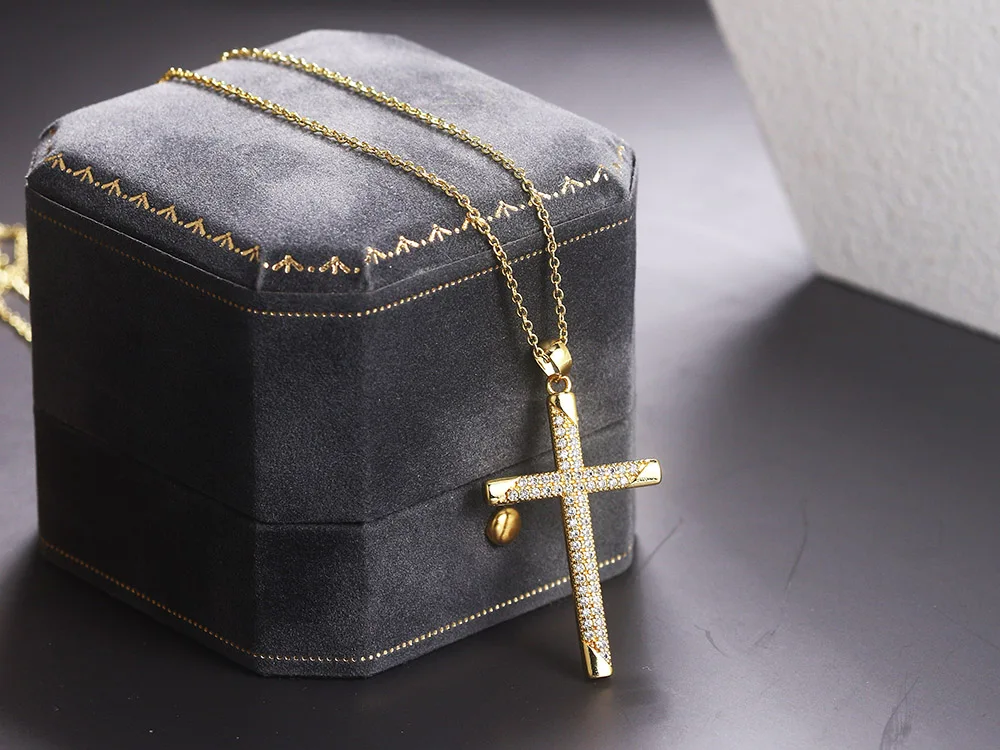 ZHOUYANG Anhänger Halskette Für Frauen Luxus Zirkon Kreuz Licht Gold Farbe Kpop Choker Kette Weihnachten Geschenk Schmuck Großhandel N221 – Detail 9