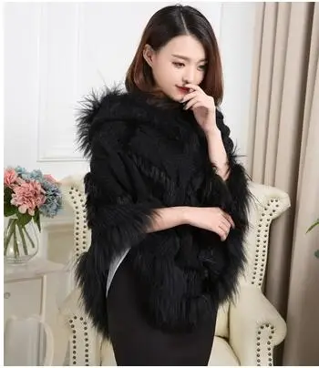 

2019 Women Raccoon Fur Cape Poncho Winter Loose Out Street wear Knitted Long Sleeve Sweater Plus Size Pullover Fur Coat With Hat
