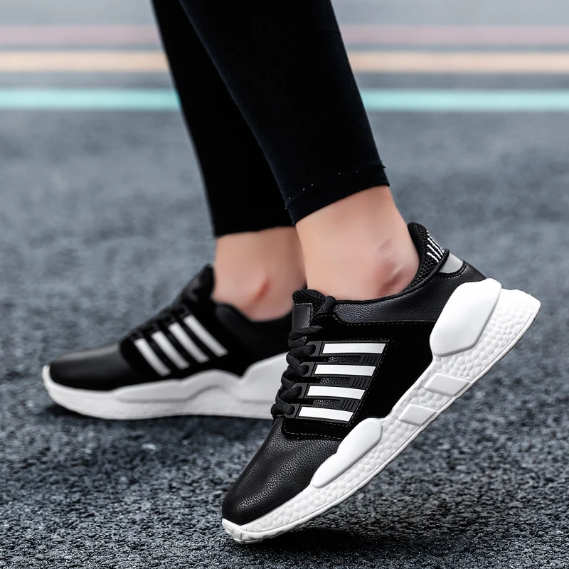 Men's Running Shoes New Fashion Sneakers Man Breathable Light Lace Up Jogging Shoes Cushioning Outdoor Fitness Gym Sports Shoes