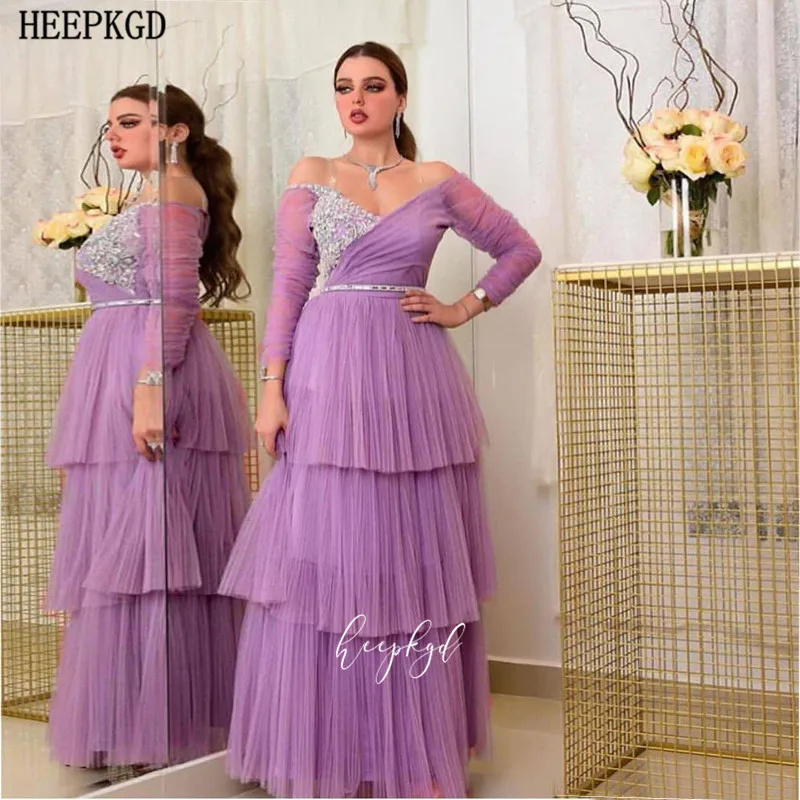 

Elegant Lavender Long Sleeves Arabic Evening Dress V Neck Off The Shoulder Crystals Tulle Elegant Formal Dresses Robe De Soiree