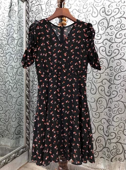 

2020 Spring and Summer New Women's V-neck Back Zipper Printed Pattern Decorative Short-Sleeve Dress 704