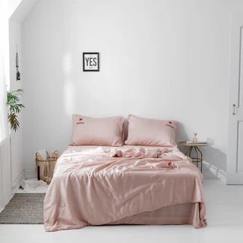 

Tencel Summer Quilt Super Soft Comfortable Silky Breathable Solid Color Fruit Series Nordic Style Thin Summer Quilt High Quality