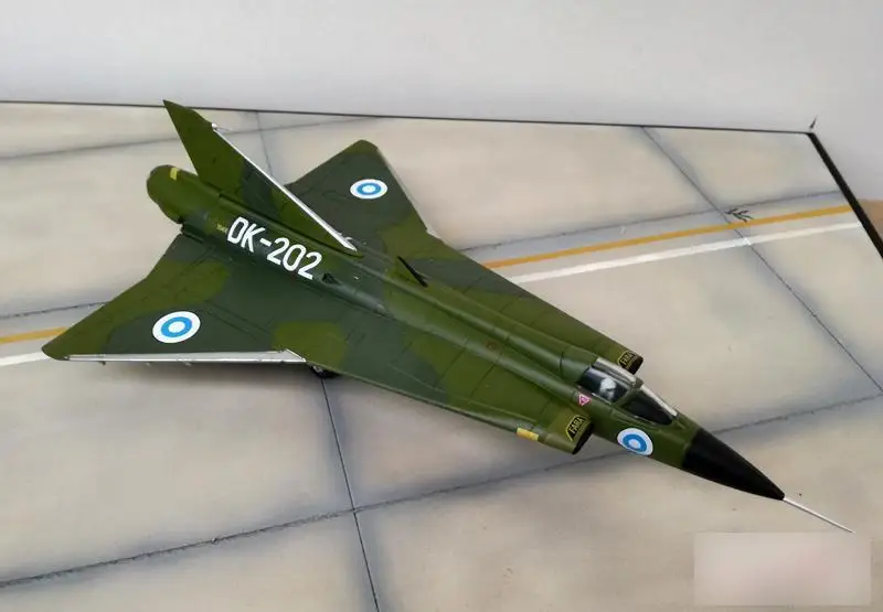 SAAB DRAKEN J35 финские воздушные силы DK-202 1/72 литье под давлением модель самолета AV72
