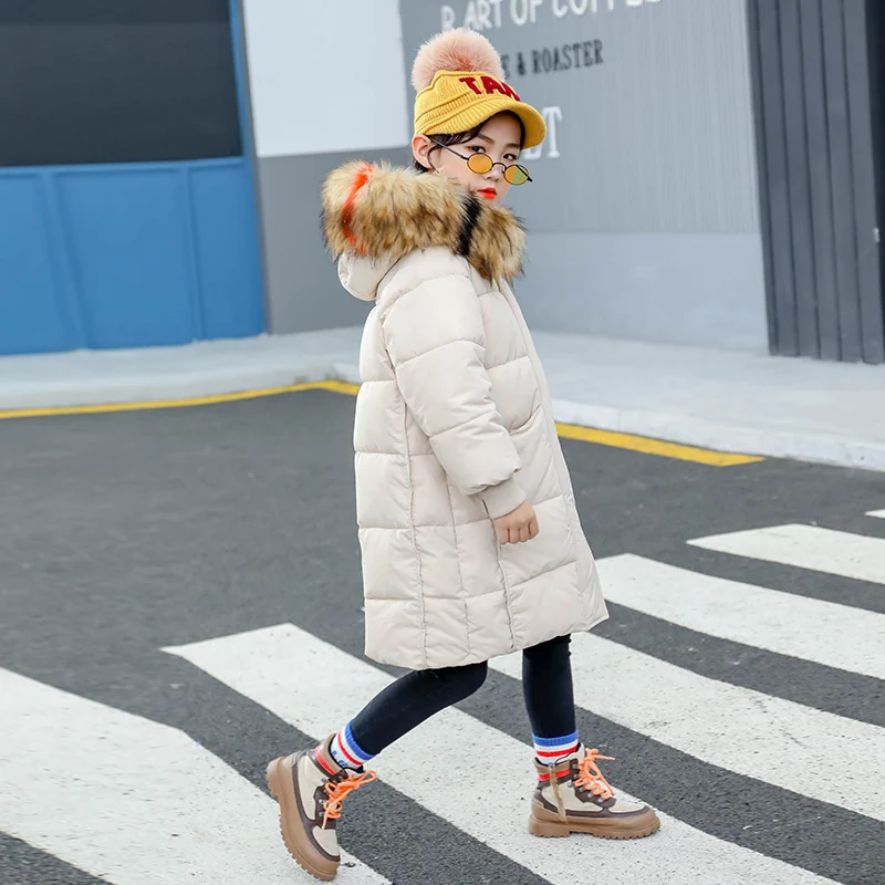 Зимняя верхняя одежда средней длины с хлопковой подкладкой для девочек Теплые повседневные куртки с хлопковой подкладкой для девочек куртка с меховым капюшоном и принтом для девочек - Цвет: Бежевый