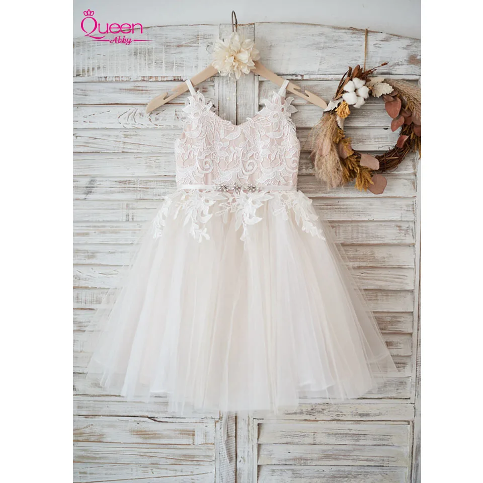 

New Flower Girl Ball Gowm Dress 2019 Hot Spaghetti Strap Appliques Lace Tulle Dress for Wedding Party and First Communion