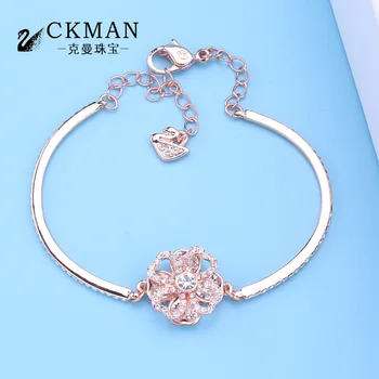 

Bracelets for Women Charm Bracelet Stainless Steel Jewelry Rose Gold Lucky Fashion Rotatable Clover of Four Leaves Love Bracelet