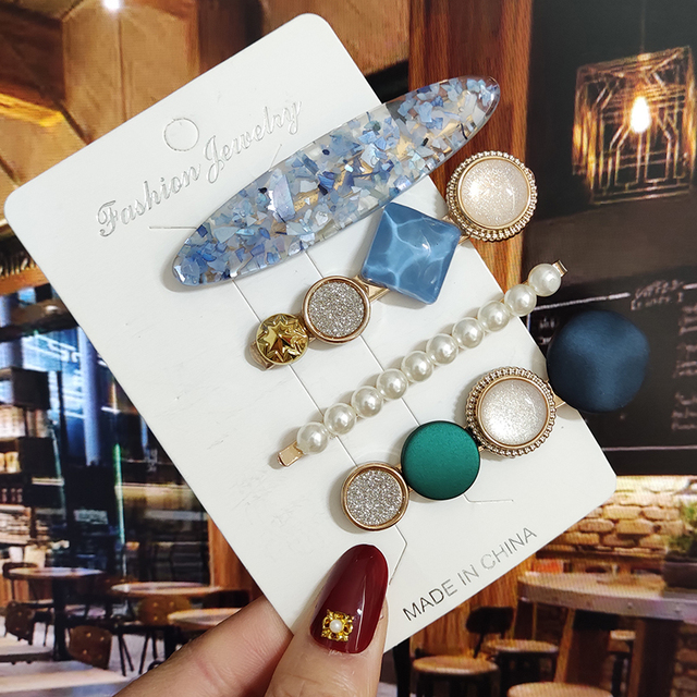 Starfish Hair Clip For Women 2022 Korean Acrylic Hairpins Geometric Crystal Hair Barrettes Girl Hair Accessories Hairgrip