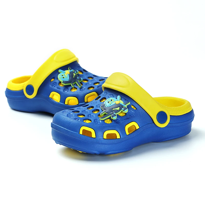 

2020 Crocks Hole Shoes Croc Child Garden Casual Rubber Clogs For Unisex Male Sandals Summer Slides Crocse Swimming Jelly Shoes