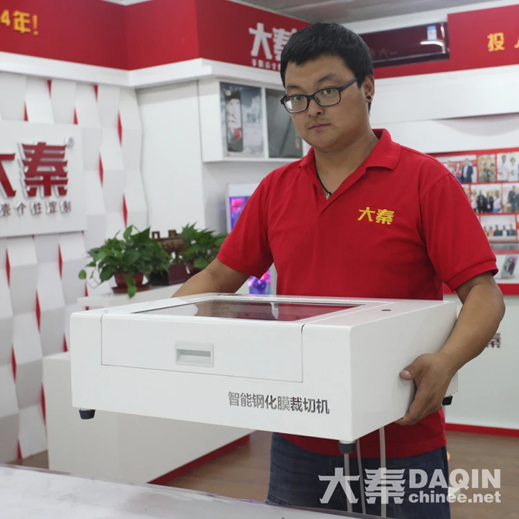 Best business ideas of small products manufacturing machines make tempered glass screen protector