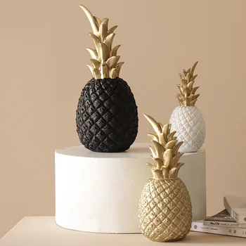 

Nordic Pineapple Ornament Craft Creative Table Desktop Decor Golden Fruit Shape Resin Christmas Home Decoration Accessories